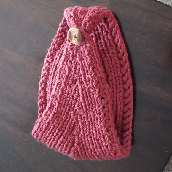 Hat - Picture 2 of 4